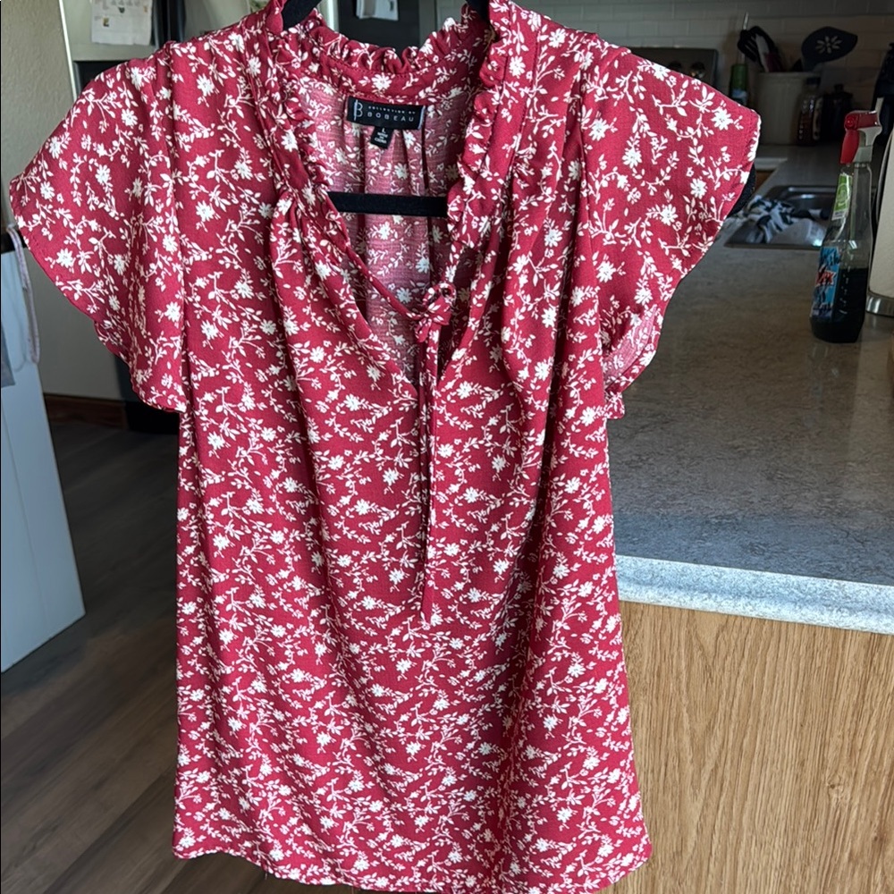 Bobeau Red and White Floral Blouse